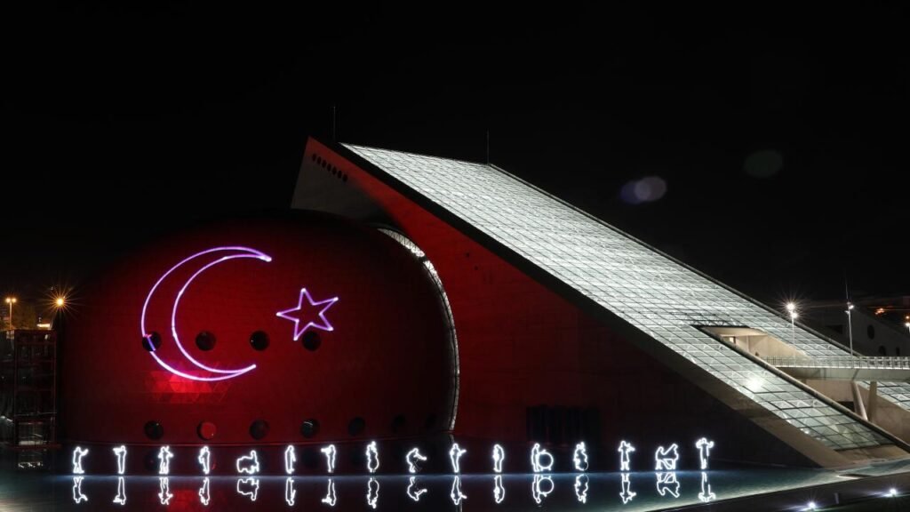 Sarı İzolasyon Resmi Websitesi – Endüstriyel Yalıtım Sistemleri